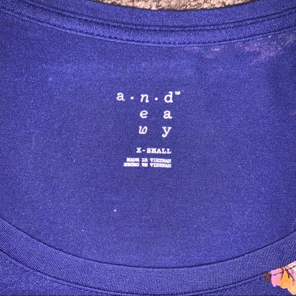 Scoop neck shirt - Picture 3 of 4